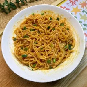 酸辣撈餃拌麵-孜然牛肉餃